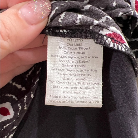 Anthropologie One September 3/4 sleeve geometric blouse size XS - Picture 3 of 5